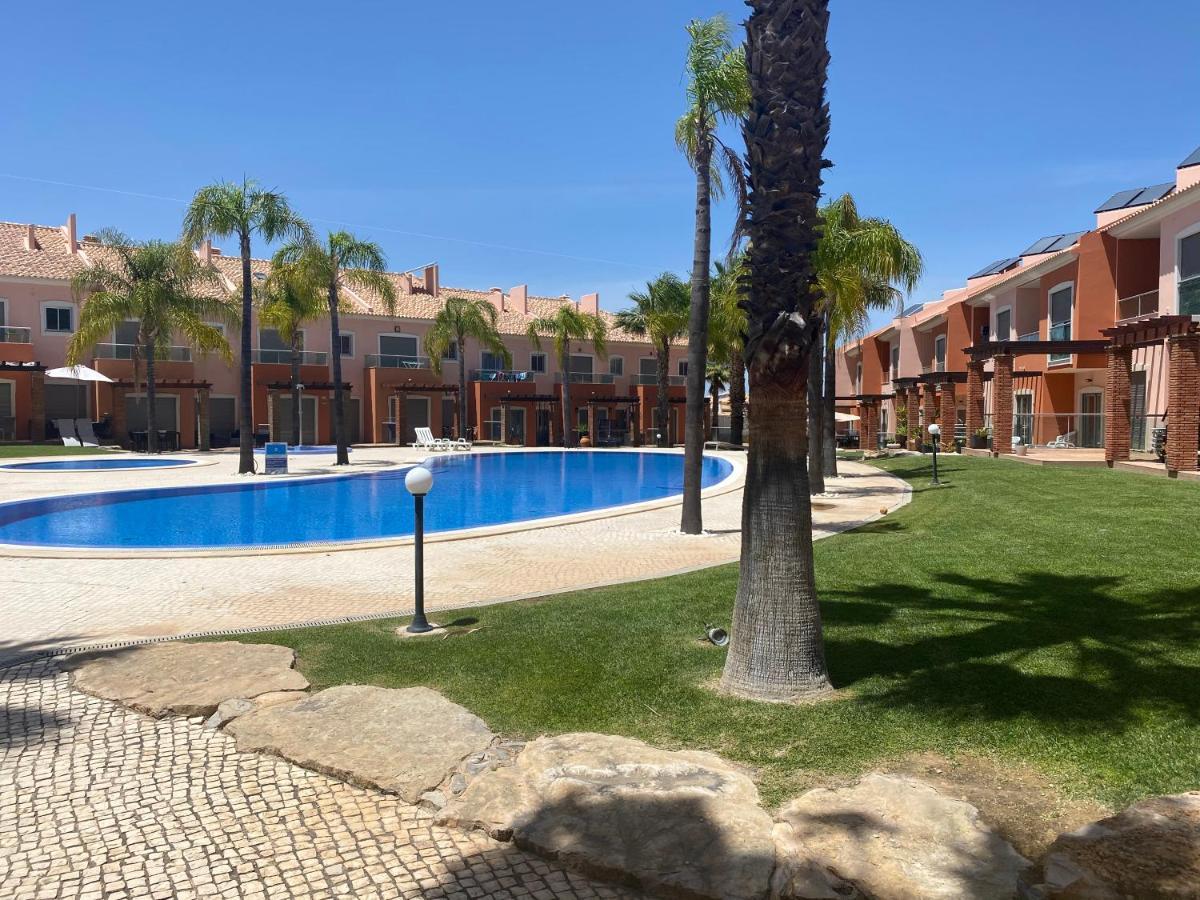 Villa Luca Albufeira Luaran gambar