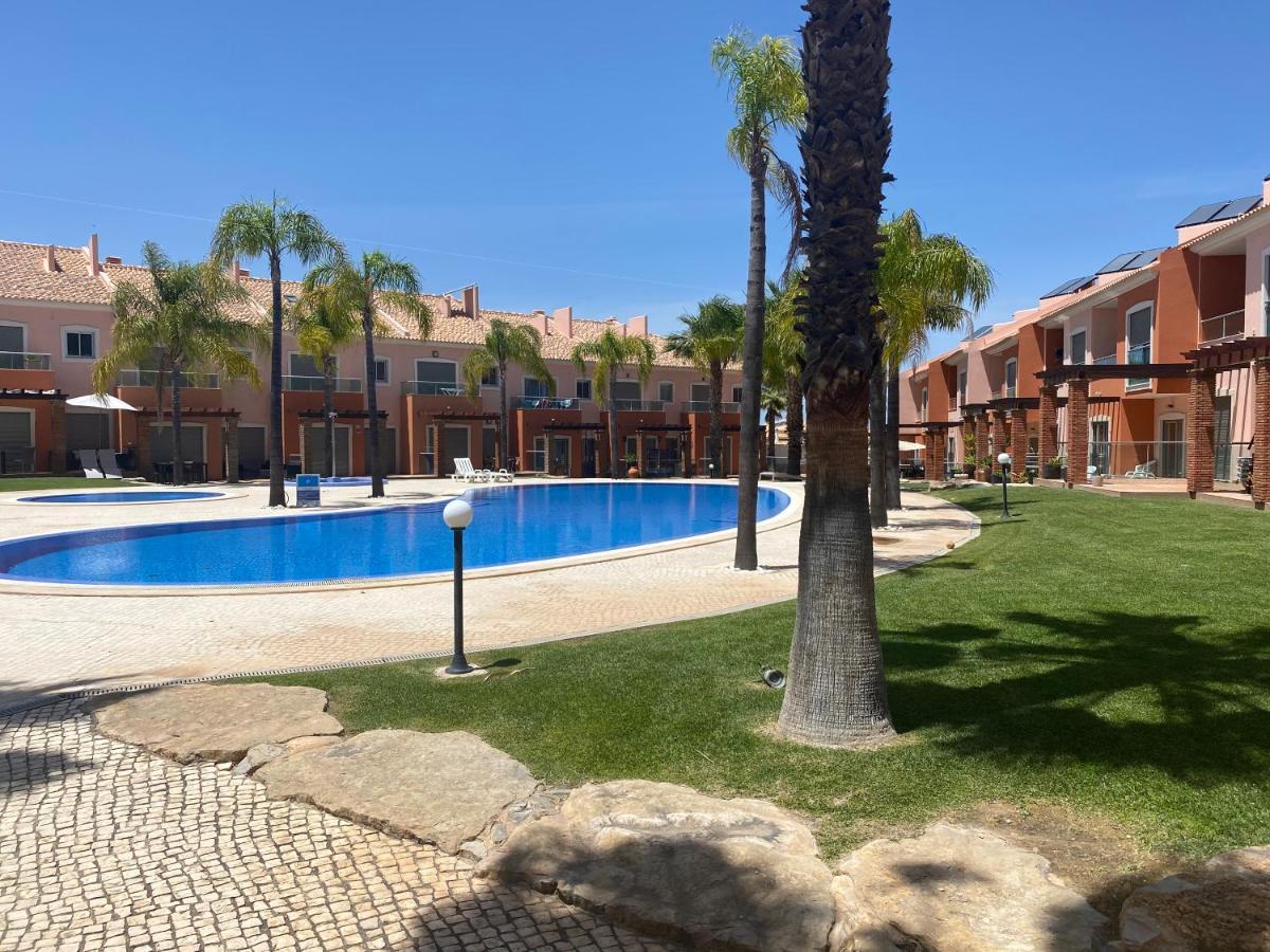 Villa Luca Albufeira Luaran gambar