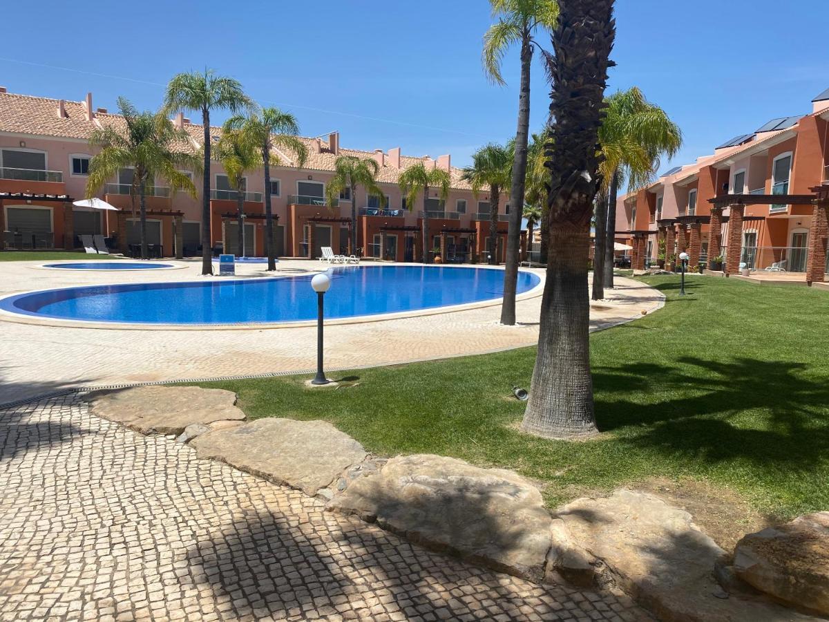 Villa Luca Albufeira Luaran gambar